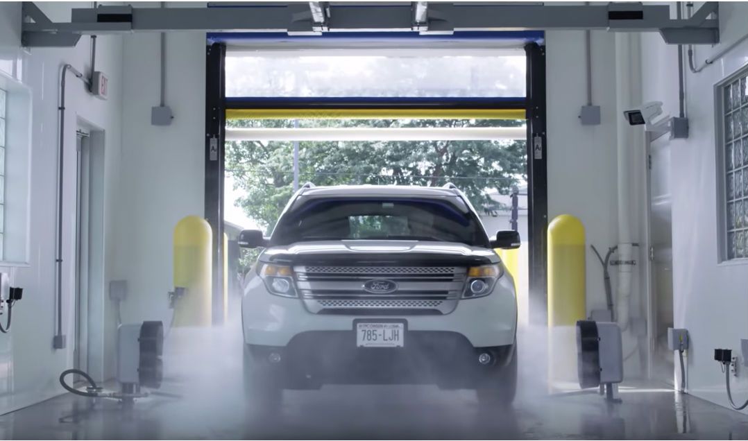 Kondor® Touchless Automatic In-Bay Wash System
