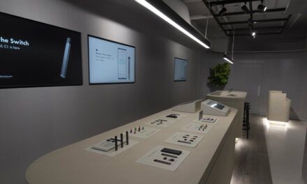 JUUL Labs Canada opens first retail store in country