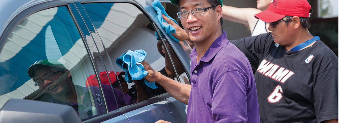 Gas King Hosts Charity Care Wash Events
